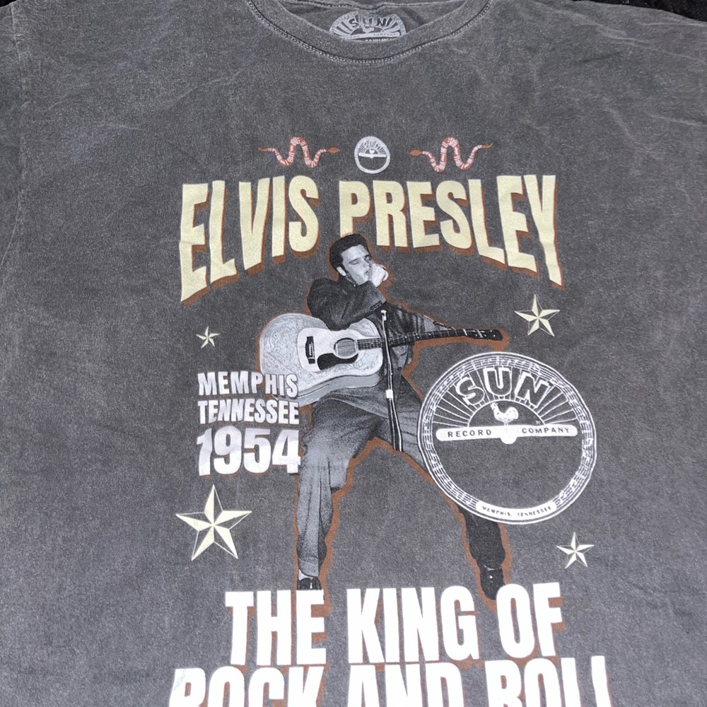 Elvis Presley Graphic T-Shirt